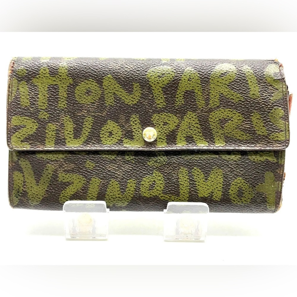 Louis Vuitton Wallet